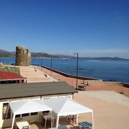 Casa Con Terrazza Fronte Mare Villa Santa Lucia  Exterior photo
